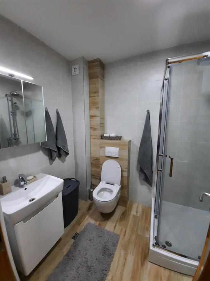 Apartman Bulevar Sarajevo - Free Parking エクステリア 写真