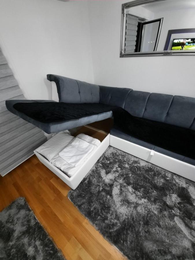 Apartman Bulevar Sarajevo - Free Parking エクステリア 写真