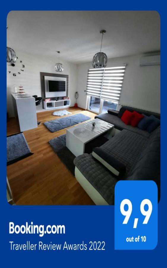 Apartman Bulevar Sarajevo - Free Parking エクステリア 写真