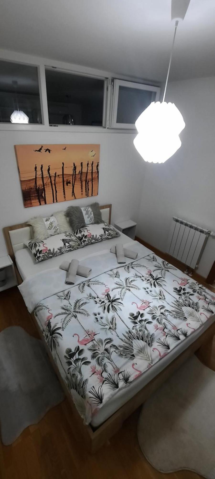 Apartman Bulevar Sarajevo - Free Parking エクステリア 写真